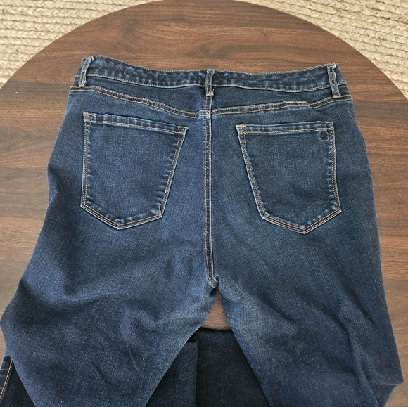 Jessica Simpson Jeans - Picture 3 of 5